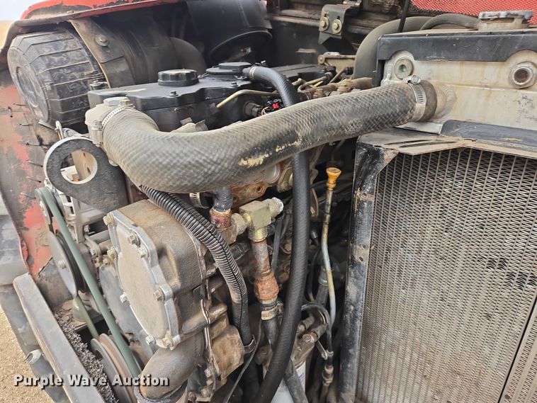 image for item EV5530 2010 Manitou MLT735 telehandler