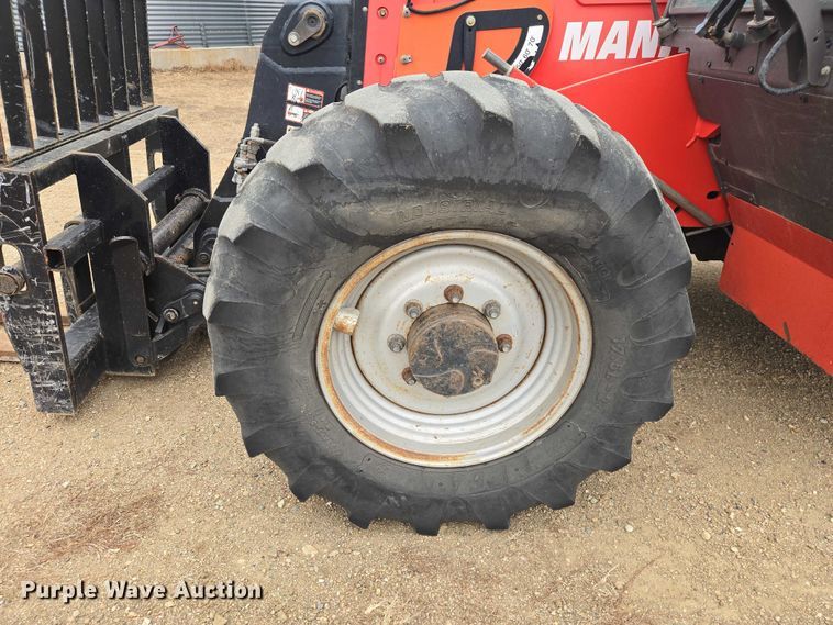 image for item EV5530 2010 Manitou MLT735 telehandler