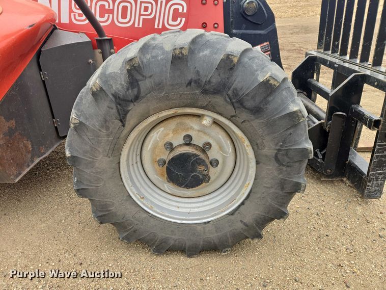 image for item EV5530 2010 Manitou MLT735 telehandler