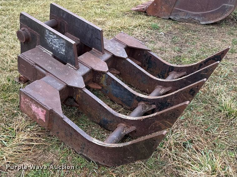 image for item EV7544 Root rake