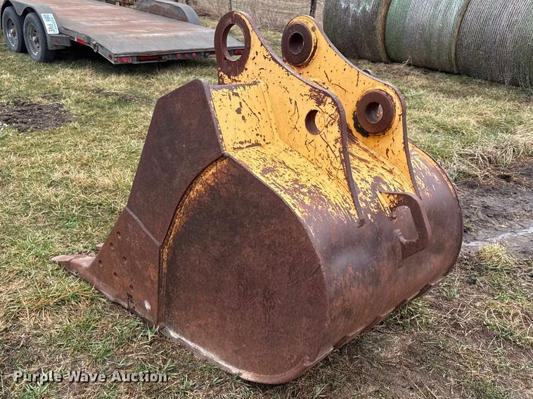 image for item EV7546 Bucket excavator bucket