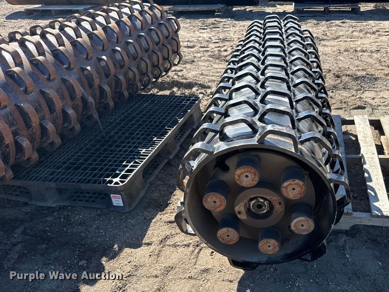 image for item FB0859 Skid steer pad foot roller