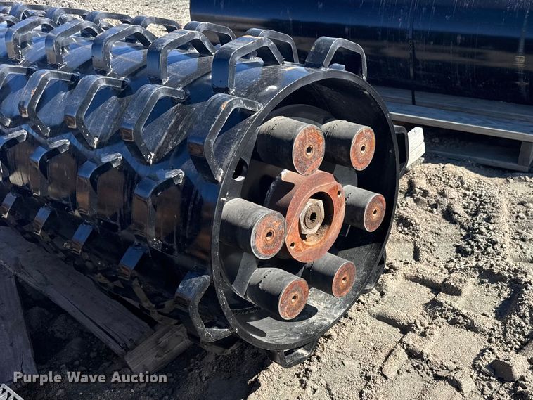 image for item FB0861 Skid steer pad foot roller