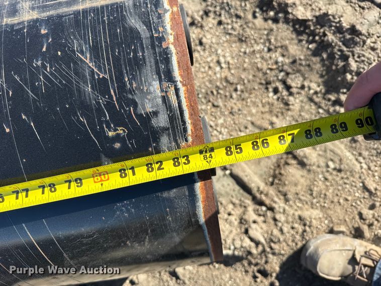 image for item FB0862 Skid steer smooth roller