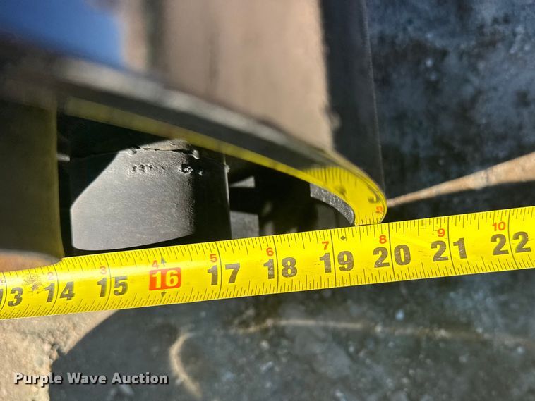 image for item FB0865 Skid steer smooth roller