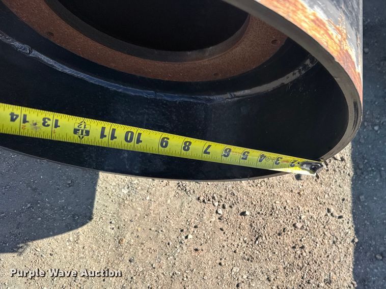 image for item FB0870 Skid steer smooth roller