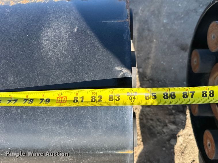 image for item FB0871 Skid steer smooth roller