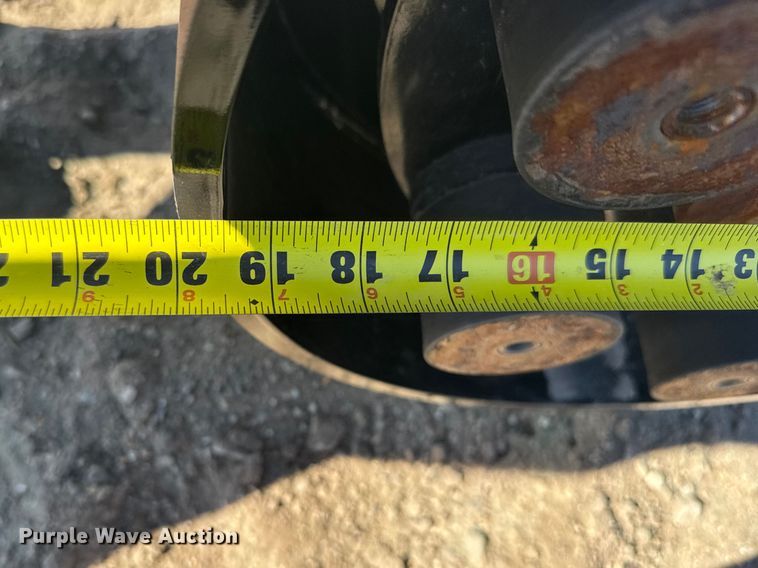 image for item FB0871 Skid steer smooth roller