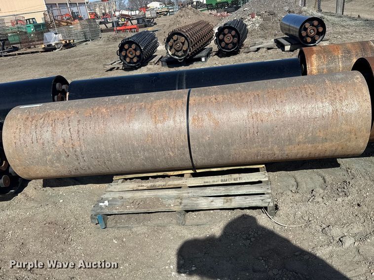 image for item FB0877 Skid steer smooth roller