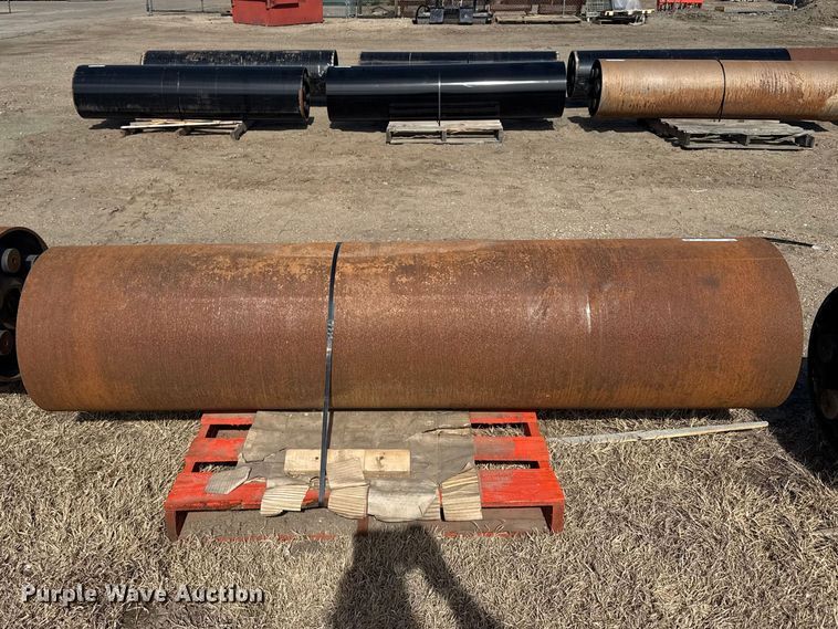 image for item FB0885 Skid steer smooth roller