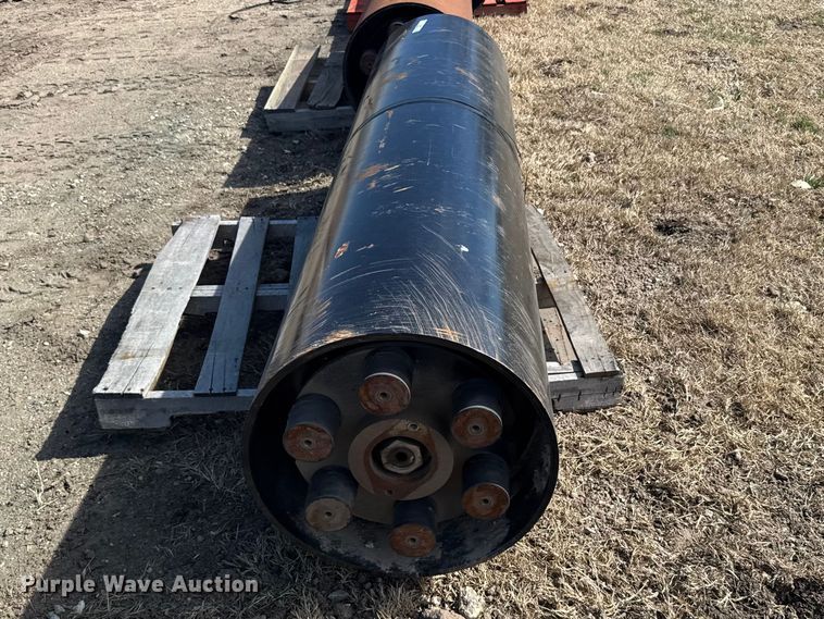 image for item FB0887 Skid steer smooth roller