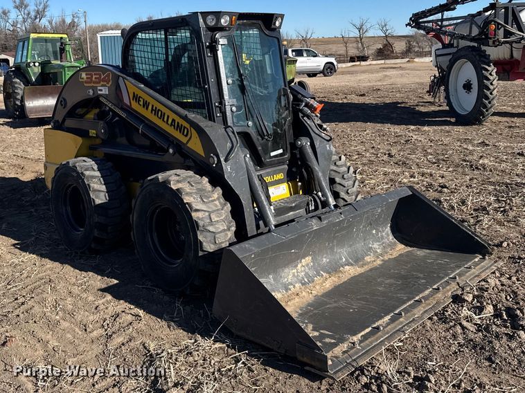 image for item FB0896 2022 New Holland L334 skid steer loader
