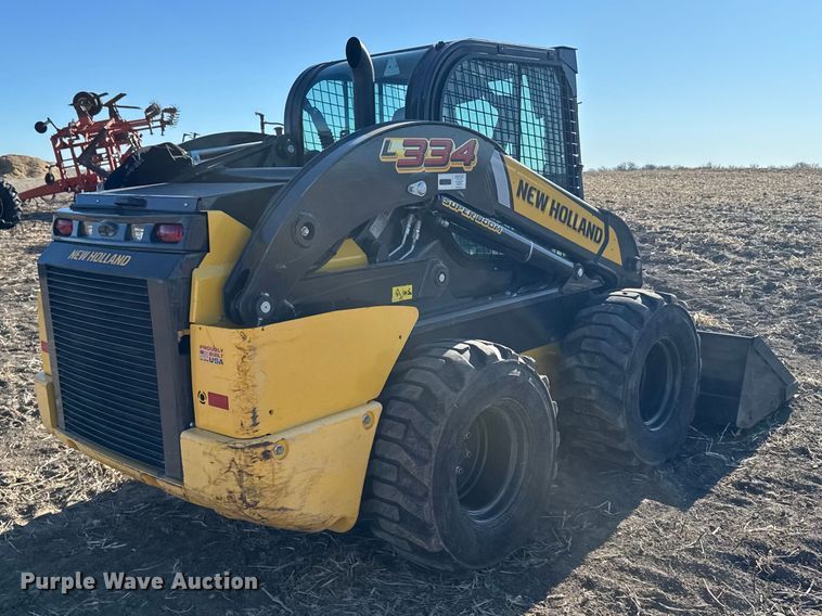 image for item FB0896 2022 New Holland L334 skid steer loader