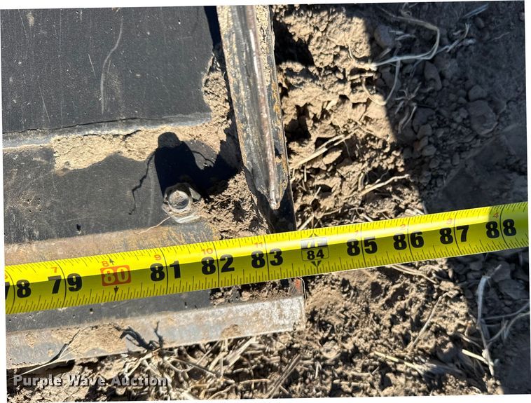 image for item FB0896 2022 New Holland L334 skid steer loader