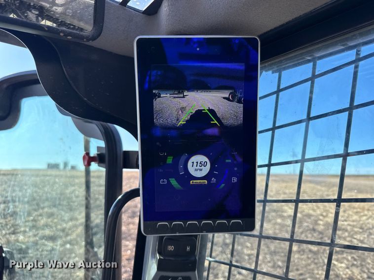 image for item FB0896 2022 New Holland L334 skid steer loader