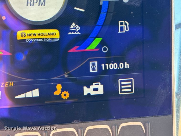 image for item FB0896 2022 New Holland L334 skid steer loader