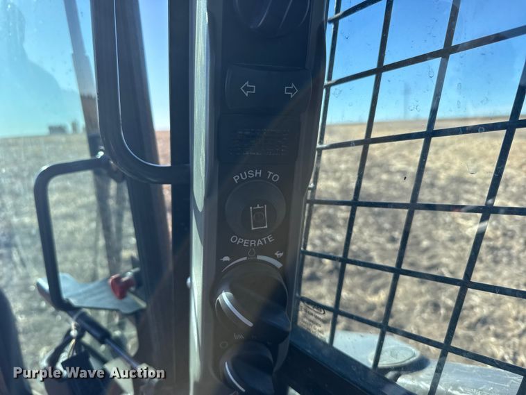 image for item FB0896 2022 New Holland L334 skid steer loader