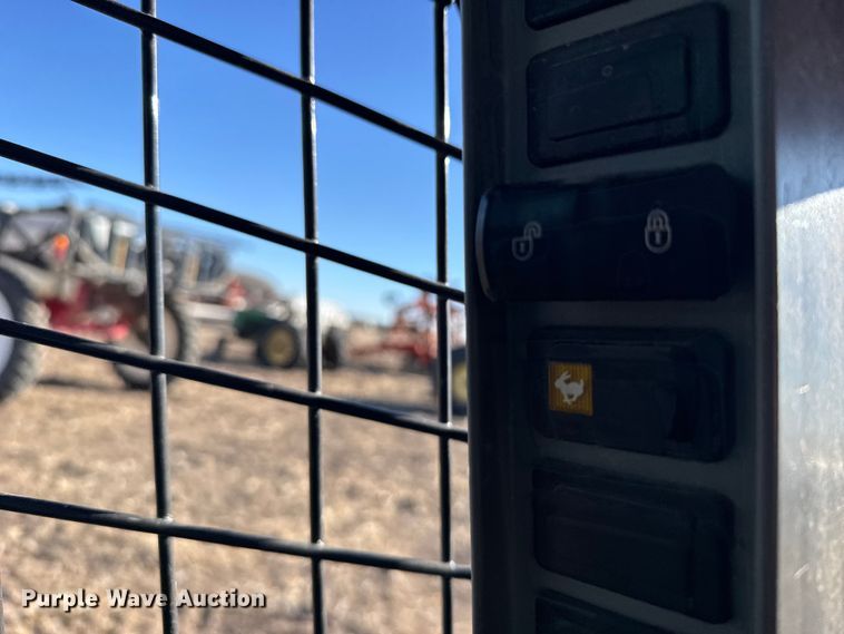 image for item FB0896 2022 New Holland L334 skid steer loader