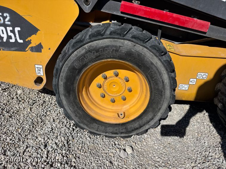 image for item FB0902 2013 Volvo MC95C skid steer loader