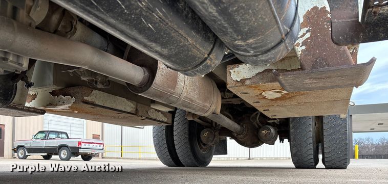 image for item FB3041 2007 International 4300 digger derrick truck