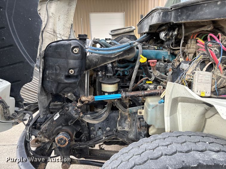 image for item FB3041 2007 International 4300 digger derrick truck