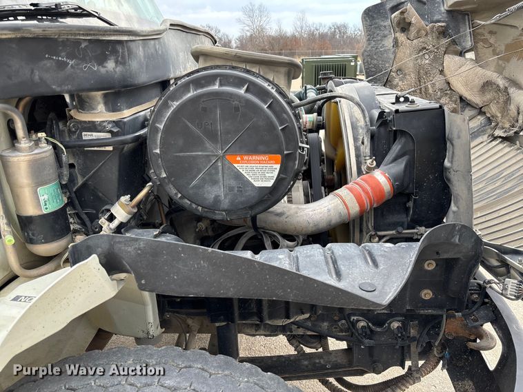 image for item FB3041 2007 International 4300 digger derrick truck