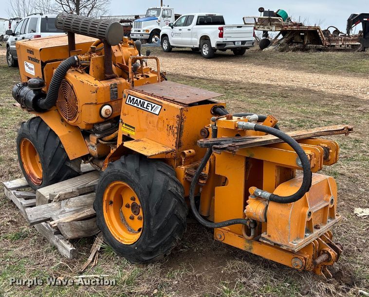 image for item FB3049 Case Mini-Sneaker cable plow