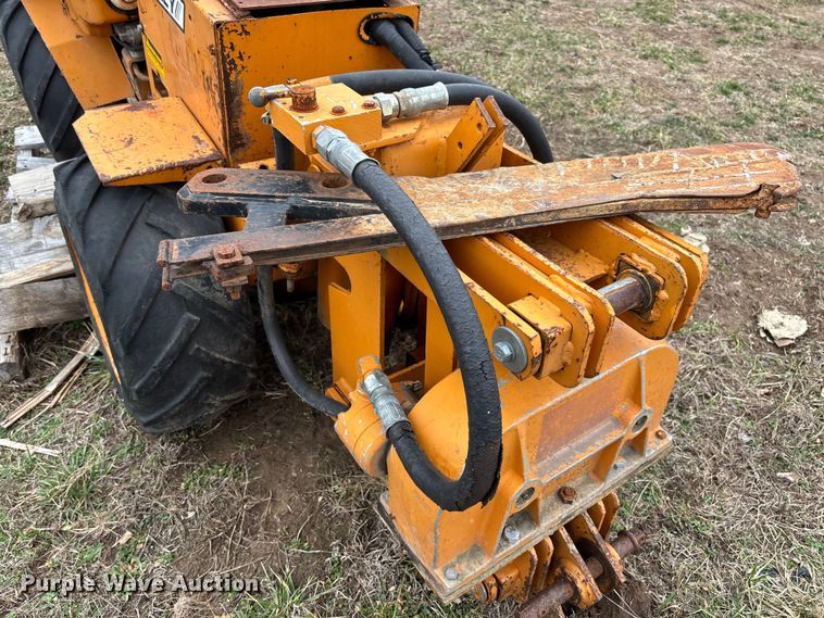 image for item FB3049 Case Mini-Sneaker cable plow