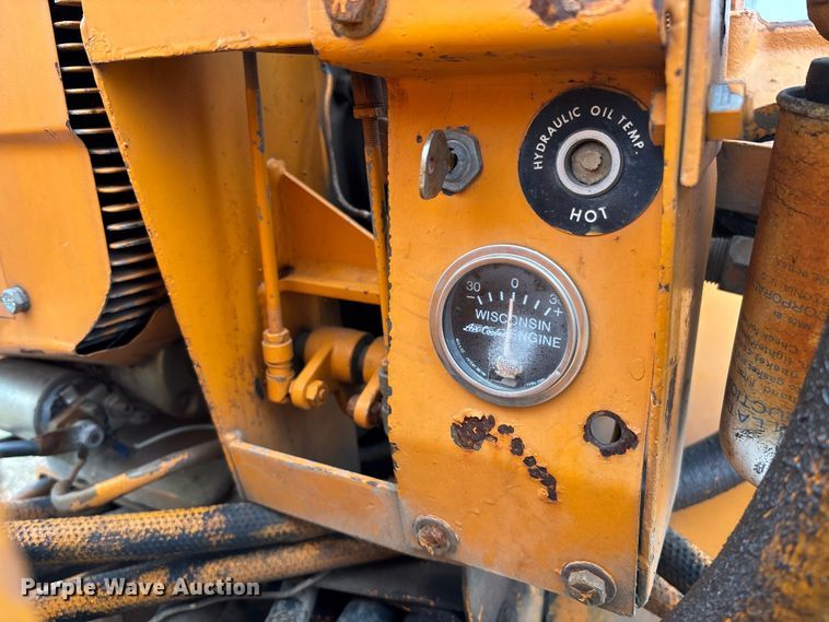 image for item FB3049 Case Mini-Sneaker cable plow