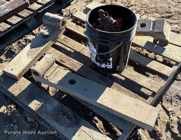 image for item FB3054 Drawbar attachment