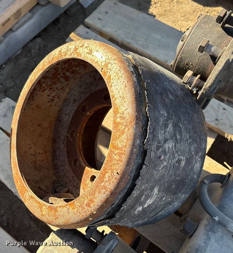 image for item FB3059 Challenger 855C tractor parts