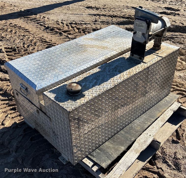 image for item FB3060 Delta fuel tank