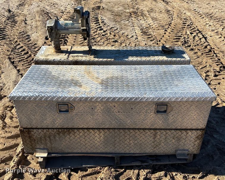 image for item FB3060 Delta fuel tank