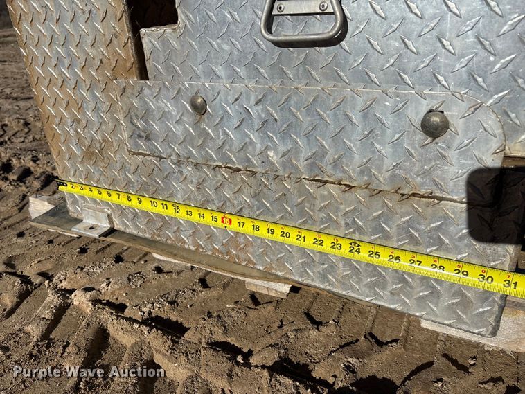 image for item FB3060 Delta fuel tank