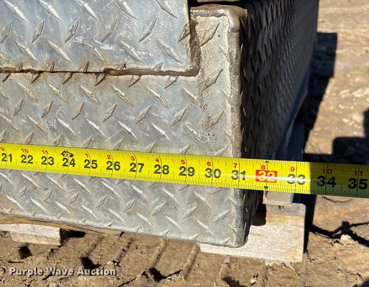 image for item FB3060 Delta fuel tank