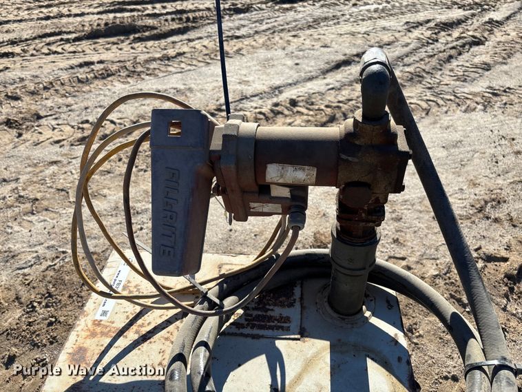 image for item FB3061 Delta fuel tank