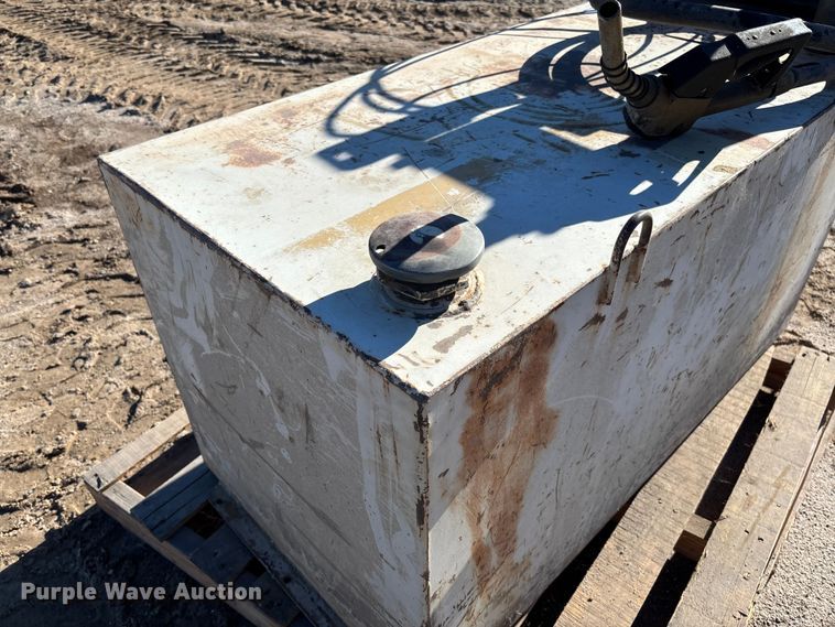 image for item FB3061 Delta fuel tank