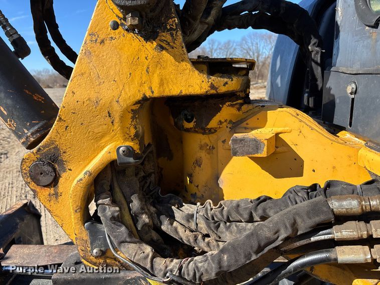 image for item FB3068 2012 John Deere 50D mini excavator