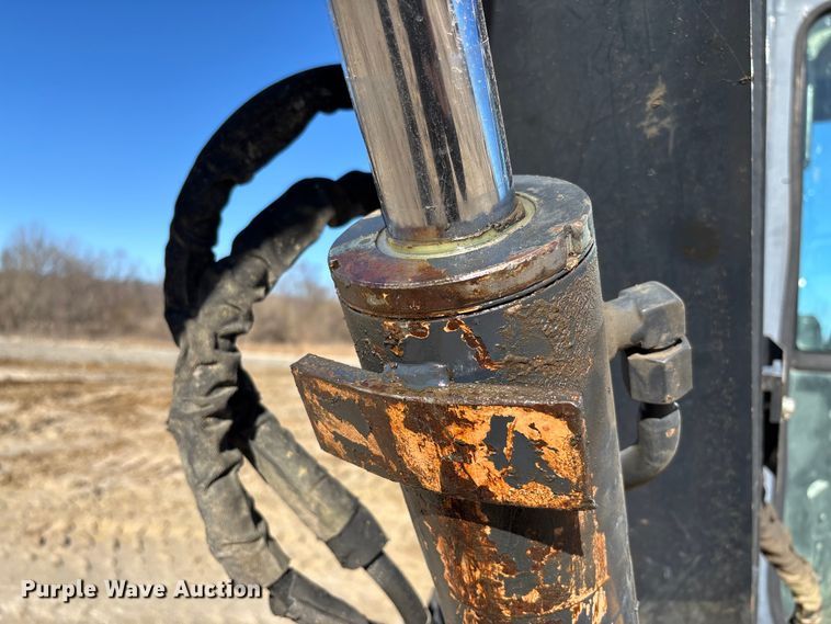 image for item FB3068 2012 John Deere 50D mini excavator