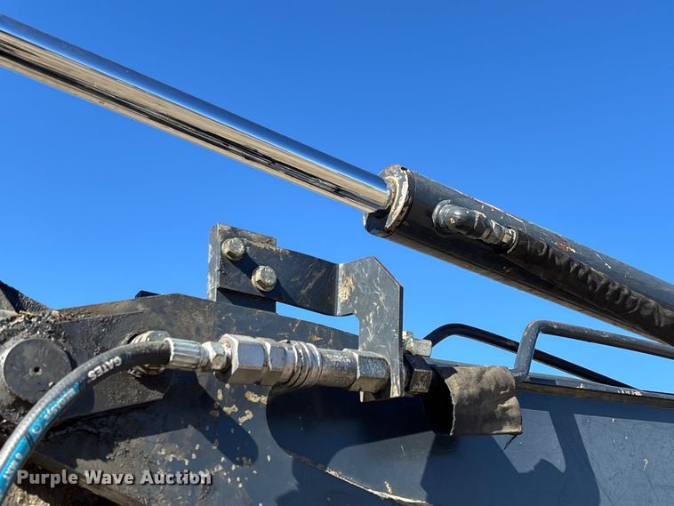 image for item FB3068 2012 John Deere 50D mini excavator