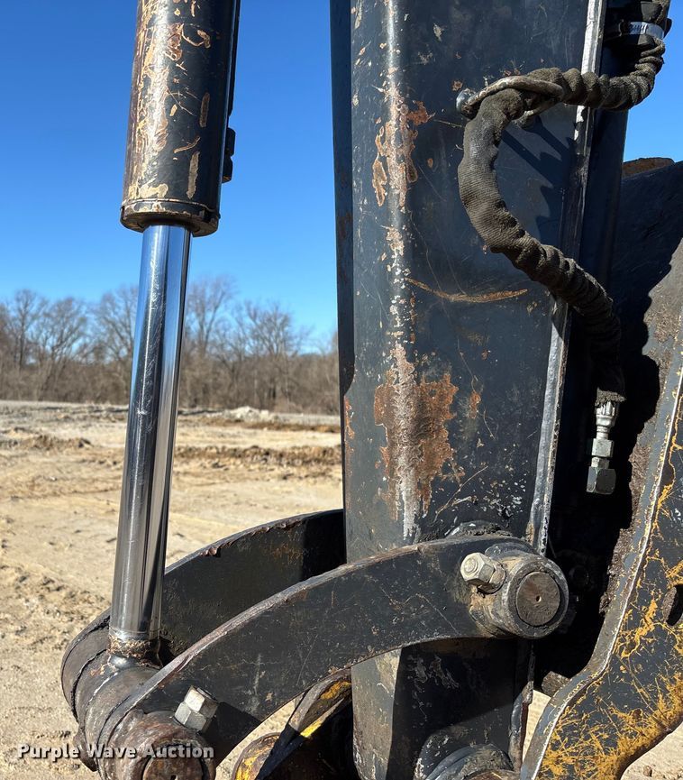 image for item FB3068 2012 John Deere 50D mini excavator