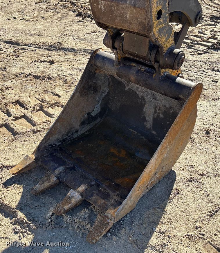 image for item FB3068 2012 John Deere 50D mini excavator