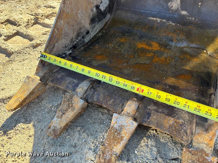 image for item FB3068 2012 John Deere 50D mini excavator