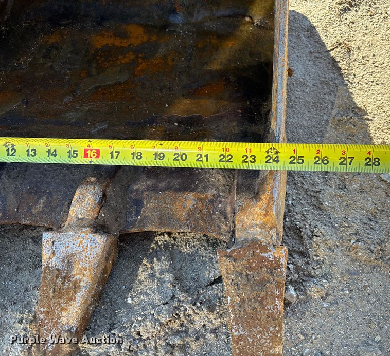 image for item FB3068 2012 John Deere 50D mini excavator