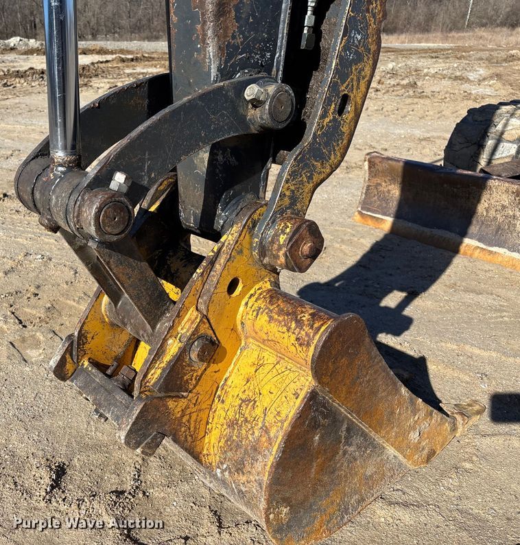 image for item FB3068 2012 John Deere 50D mini excavator