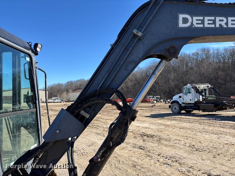 image for item FB3068 2012 John Deere 50D mini excavator