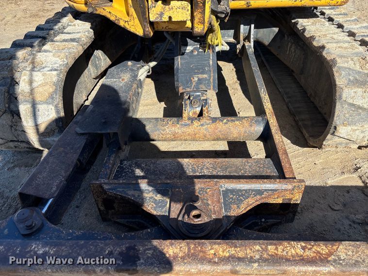 image for item FB3068 2012 John Deere 50D mini excavator