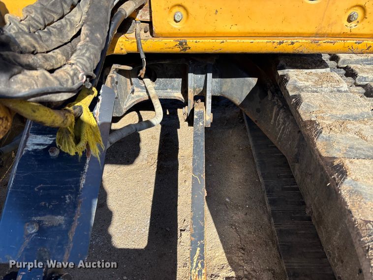 image for item FB3068 2012 John Deere 50D mini excavator