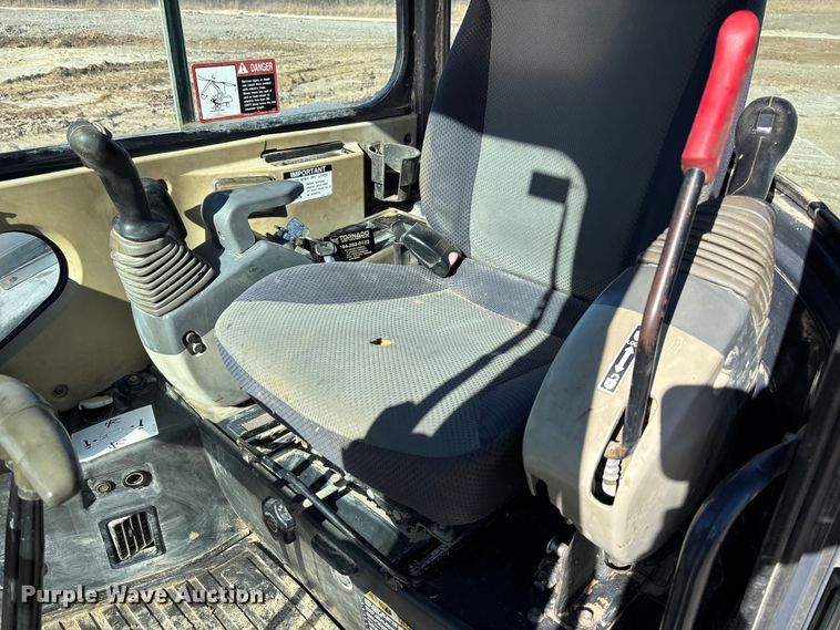 image for item FB3068 2012 John Deere 50D mini excavator