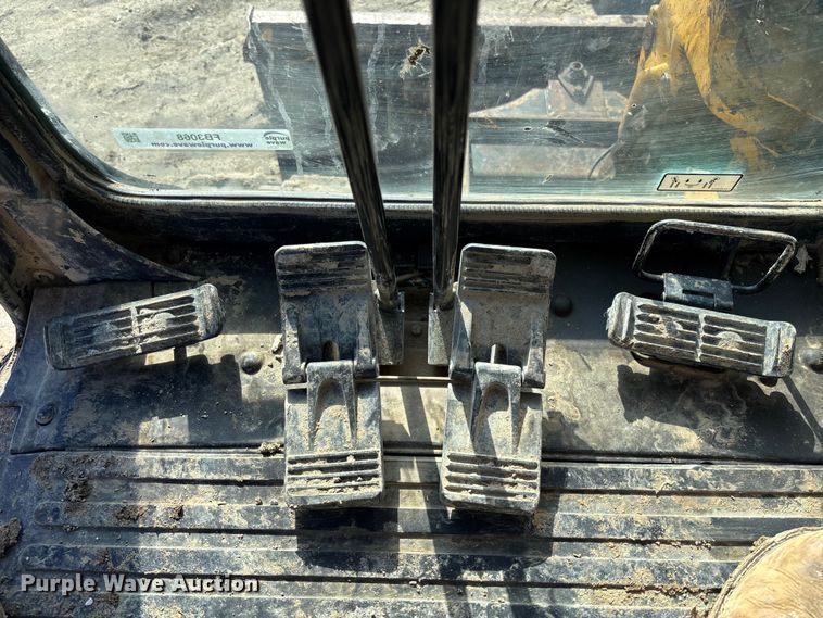 image for item FB3068 2012 John Deere 50D mini excavator